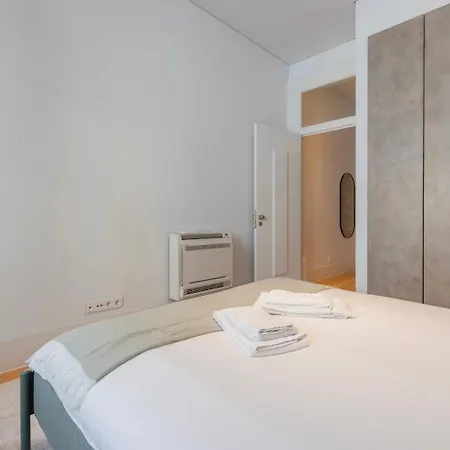 Lisbon's Heart Апартаменти Лісабон