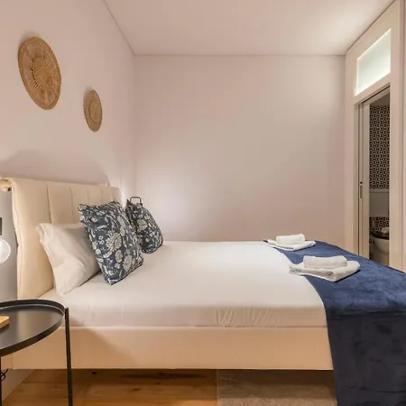 Lisbon's Heart Лісабон